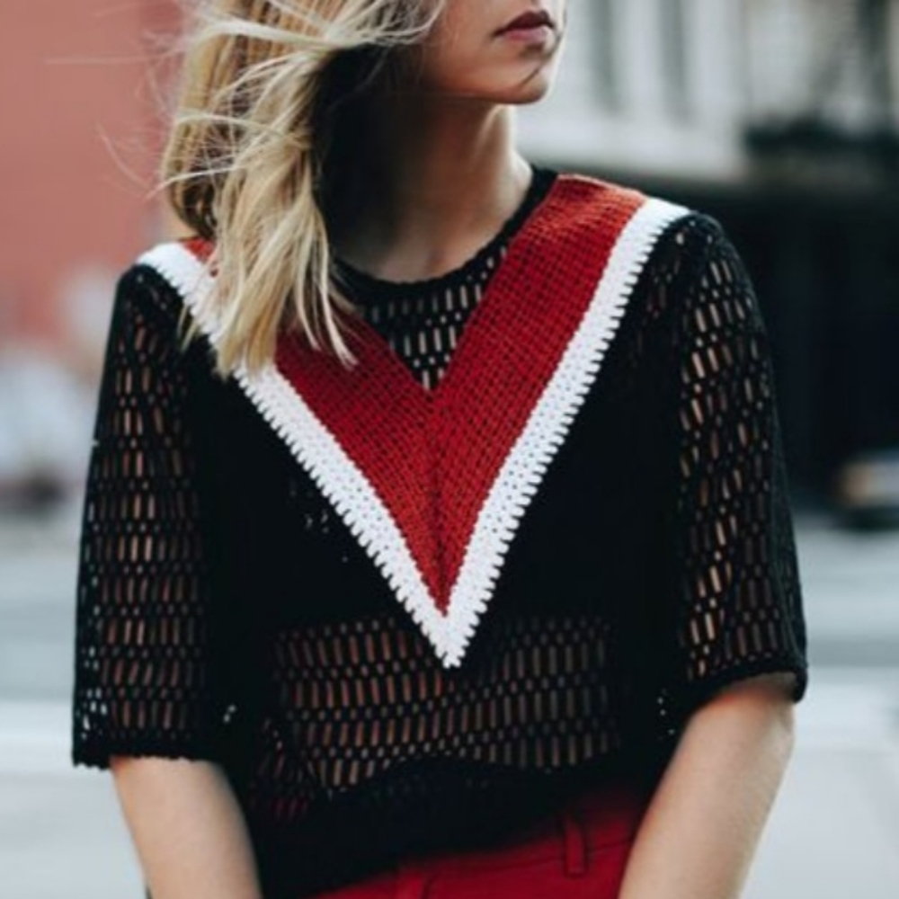 Sandro Paris Chevron Crochet Crop Top - sz. Est. - 2/4 (measurements included)